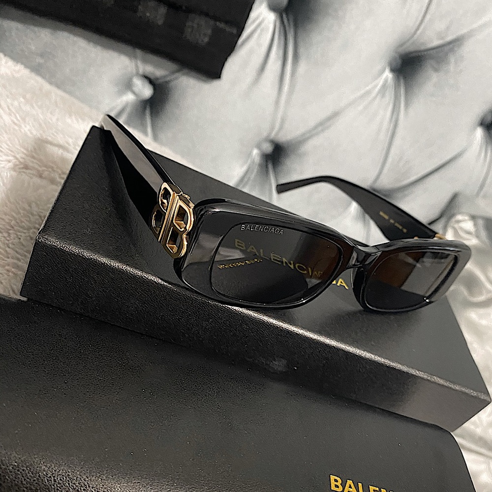 Sunglasses Balenciaga aaunisex brand new